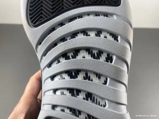 CT8013-010 Air Jordan Barons 12 0521